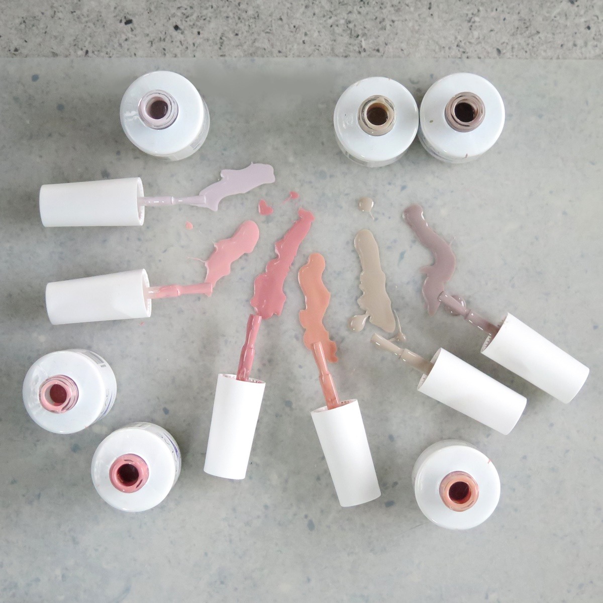 pędzelki i buteleczki hybryd nude realac