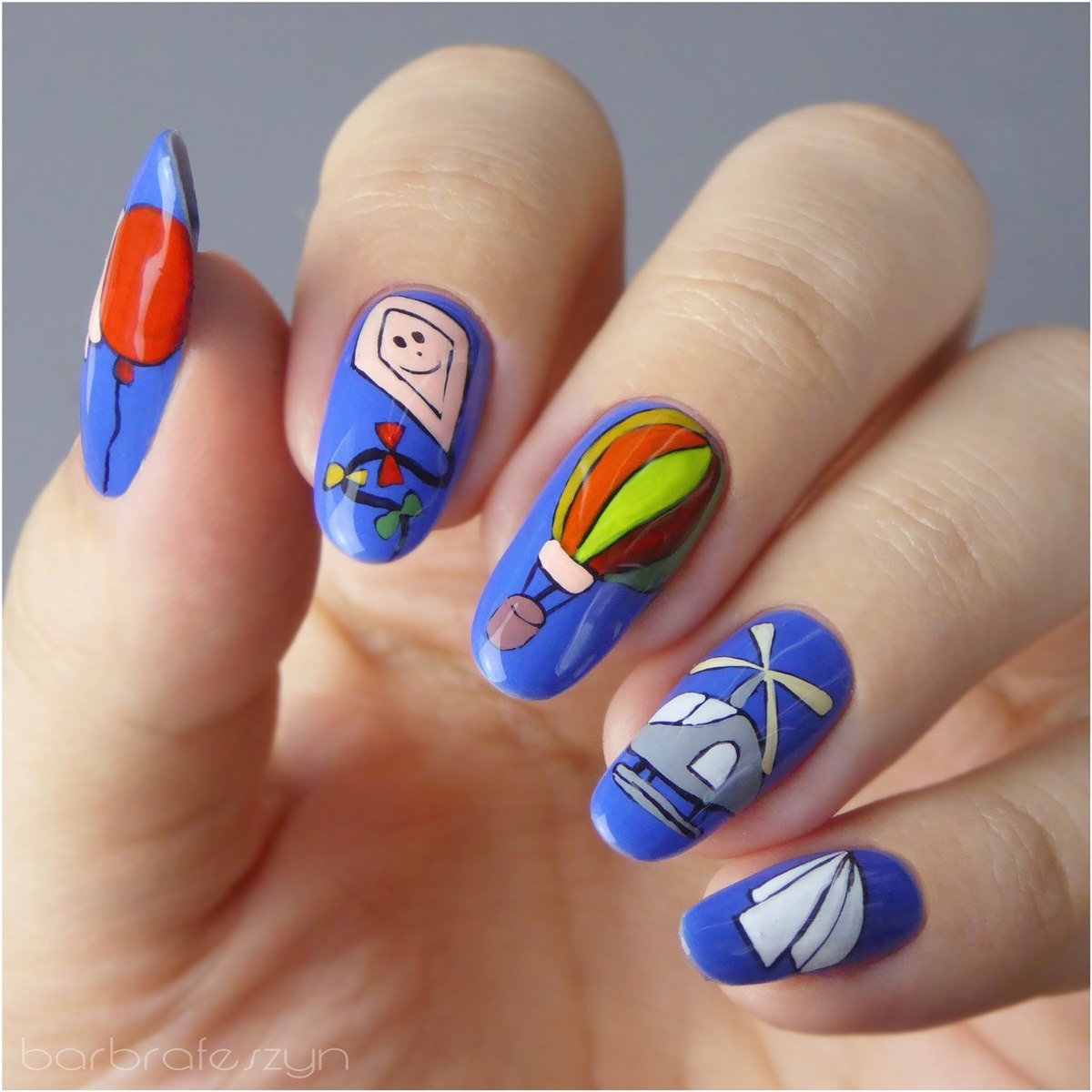 barbrafeszyn zdobienie paznokci icon nails wzory ręcznie malowane