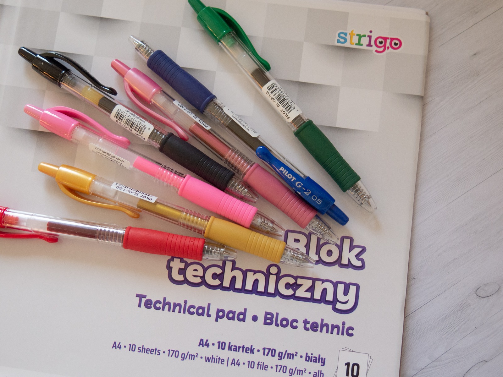 długopisy żelowe kolorowe pilot g2 
